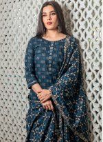 Pretty Cotton  Navy blue Printed Palazzo Salwar Suit