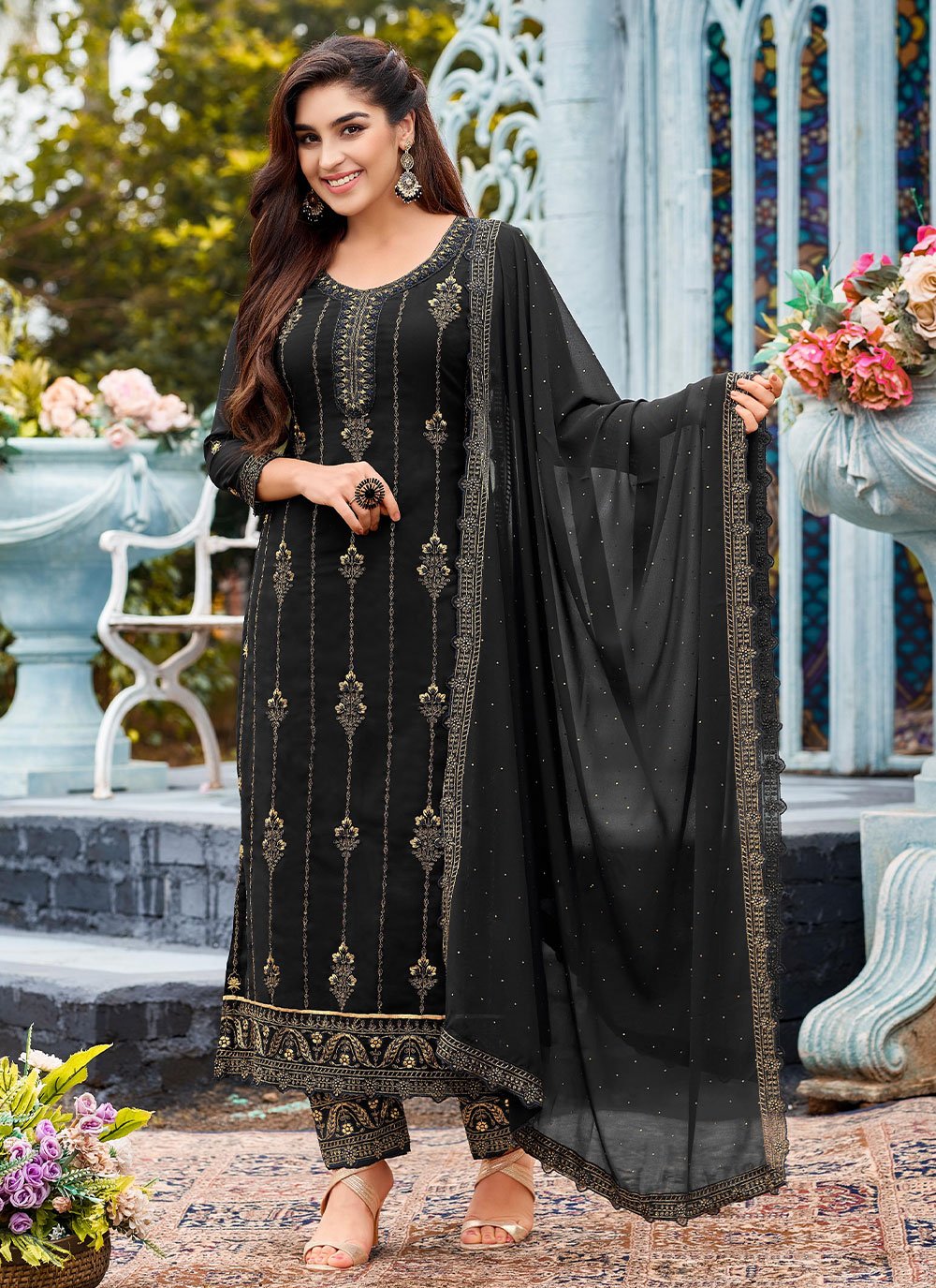 Page 7 | Black Georgette Salwar Suits: Buy Latest Designs Online | Utsav  Fashion