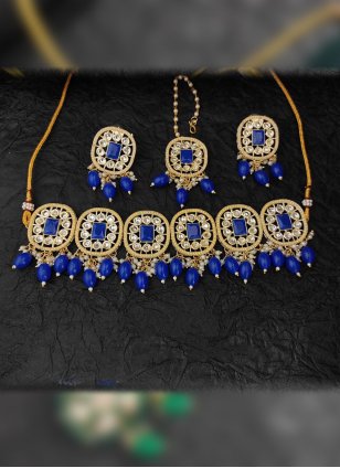 Blue Jewellery Set enhanced with Meena