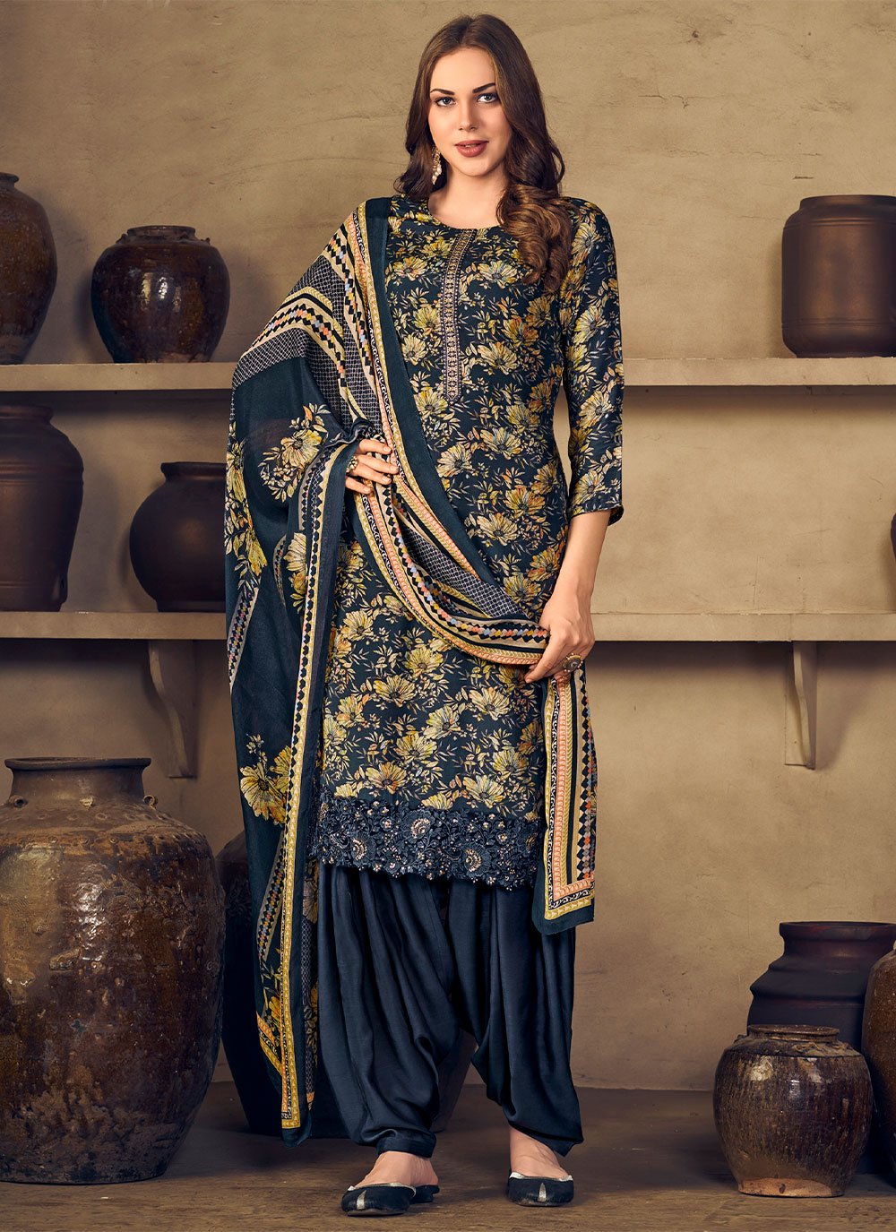 Buy Green Art Silk Salwar Suit Party Wear Online at Best Price | Cbazaar