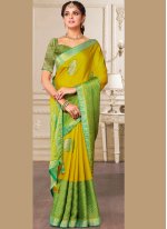 Brasso Classic Saree in Green and Yellow