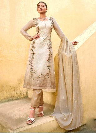 Embroidered Faux Chiffon Pant Style Suit