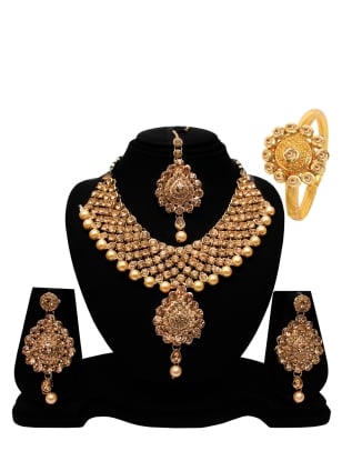 Gold Stone Necklace Set