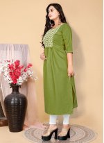 Green Cotton  Embroidered Casual Kurti