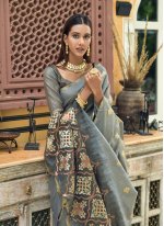 Grey Chanderi Weaving Classic Sari