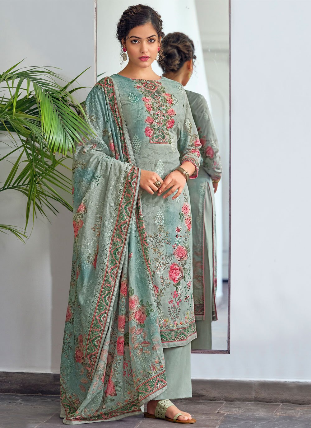 Grey Resham Cotton Designer Pakistani Salwar Suit
