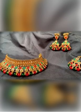 Jewellery Set in Multi Colour Enhanced with Traditional