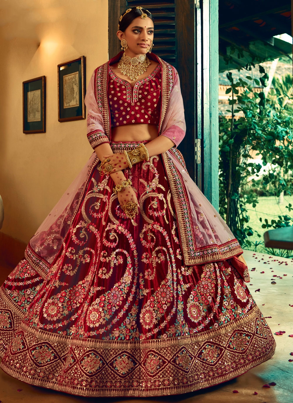 Red, Maroon and Pink Dulhan Lehenga Choli Designs for D-day