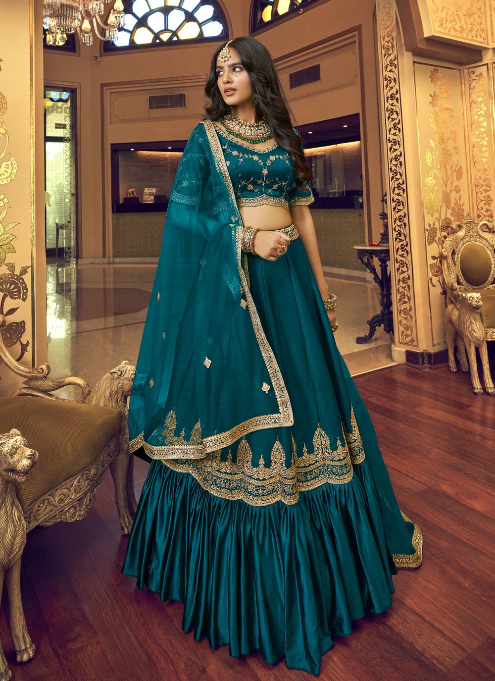 Bollywood Designer Crop Top Lehenga with Dupatta Online | Party Wear Crop  Top Lehenga Design | Ethnic Plus
