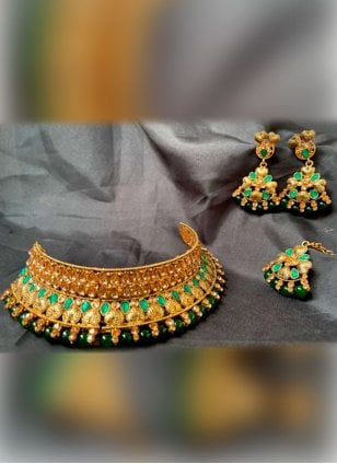 Pleasance Gold and Green Sangeet Jewellery Set
