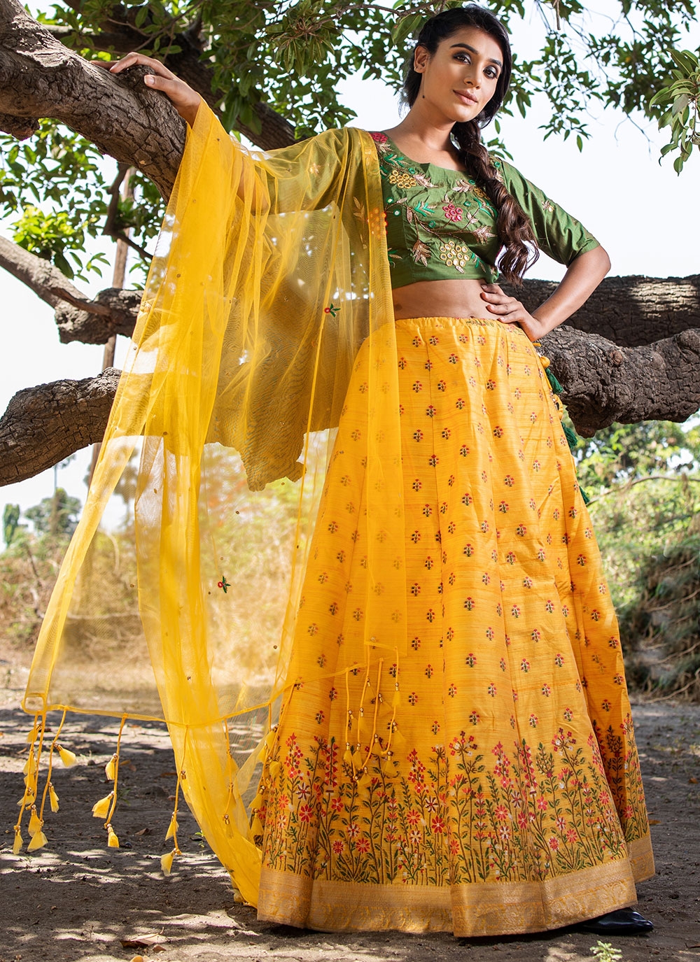 Buy Yellow Lehenga Choli Sets for Women by Fabpixel Online | Ajio.com