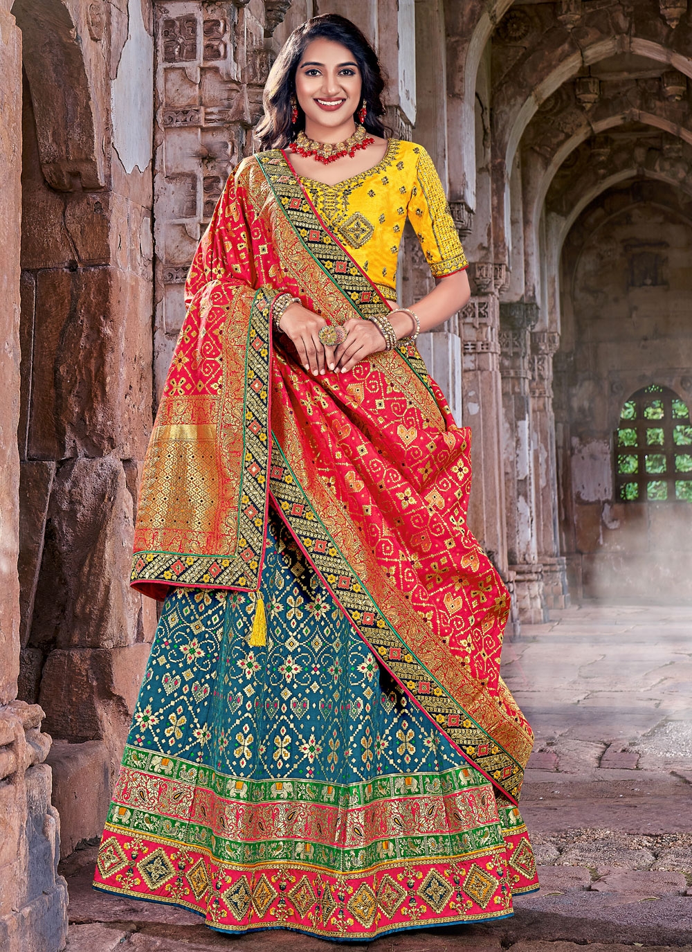 Latest Designer Banarasi Lehenga Look 2022