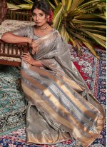 Weaving Silk Mauve  Classic Saree