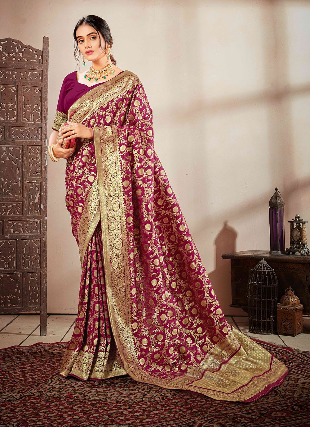 Weaving Silk Trendy Saree