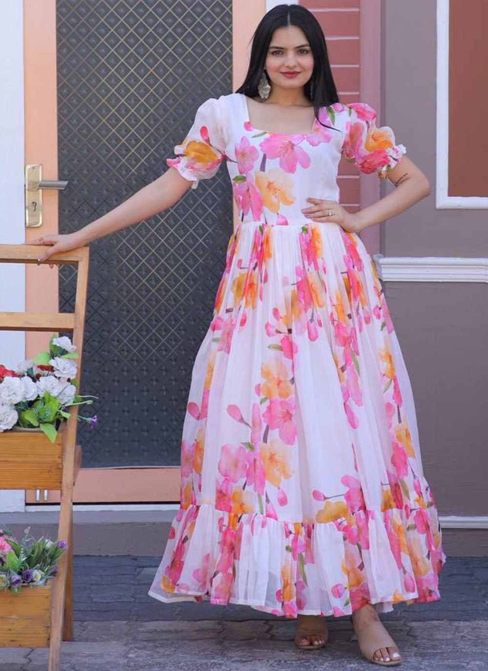 Chic Jewel Tulle Mermaid Lace Wedding Dress Pearls Appliques Long Slee –  Newinlook