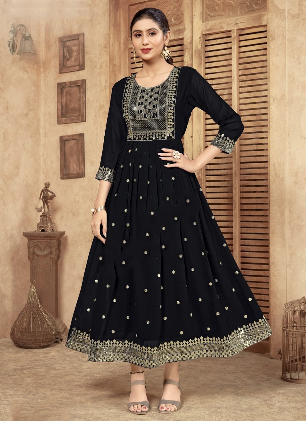 Washable Beautiful Premium Quality Traditional Look Black Colour Printed  Design Cotton Anarkali Kurta at Best Price in Junagarh | Sr Collection