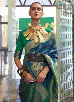 Blue and Green Handloom Silk Weaving Contemporary Saree