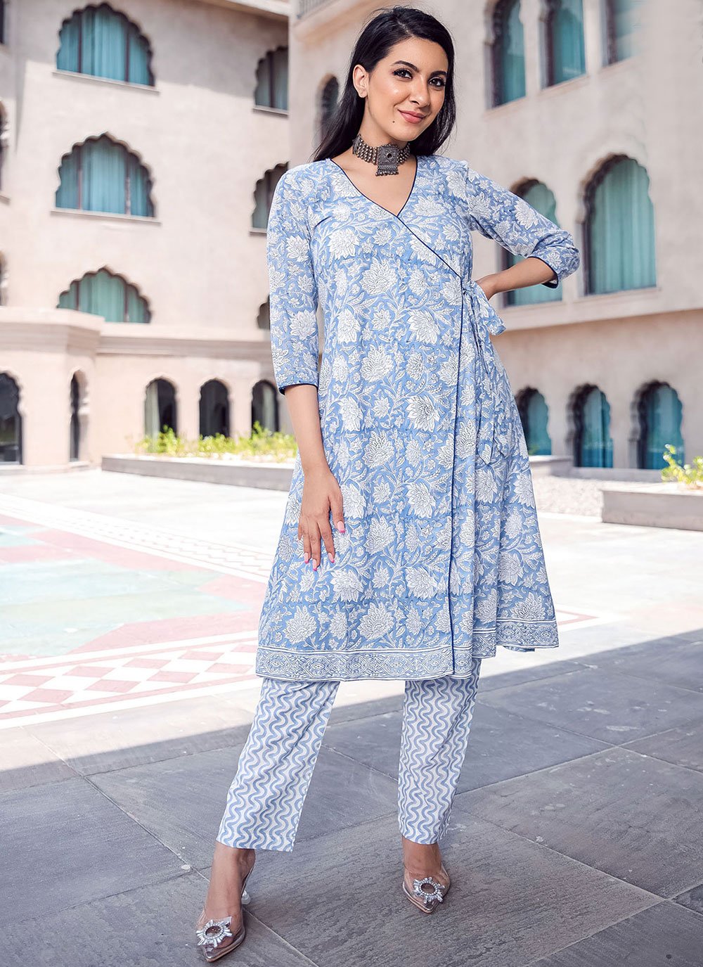 Pearl - Handwork On Silk Fabric Kurti With Silk Pant And Organza Digital  Print Dupatta - Real Pics at Rs 1260 | Surat | ID: 26141847062
