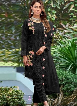 Exclusive Designer Georgette Heavy Embroidery Work Pakistani Suit Black  Color R DN 554