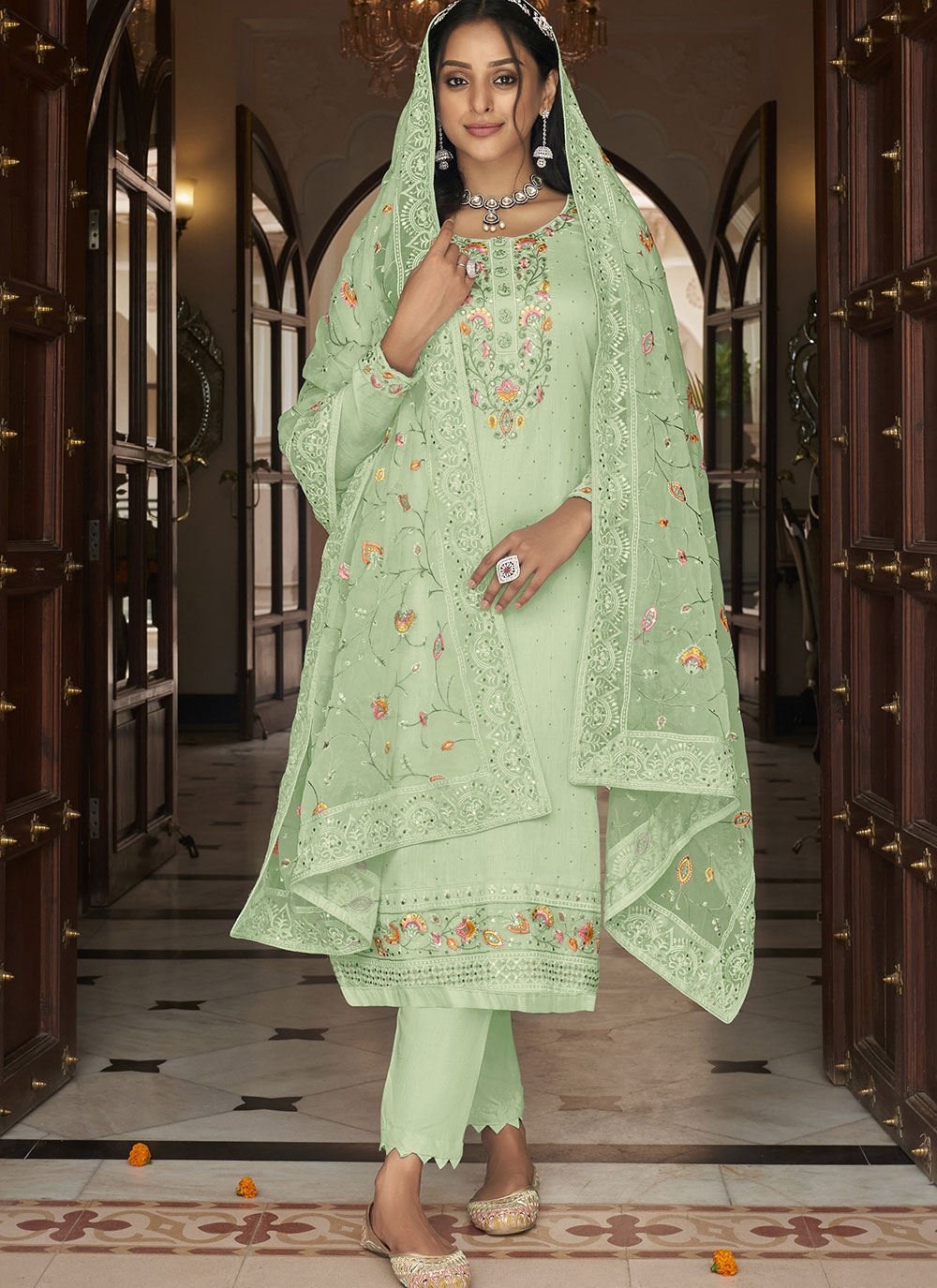 Low price salwar on sale suit