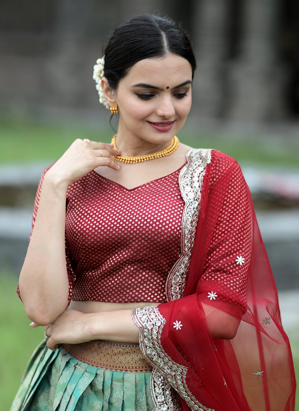 6 Modern Ways to Style Your Kanjeevaram Saree – South India Fashion