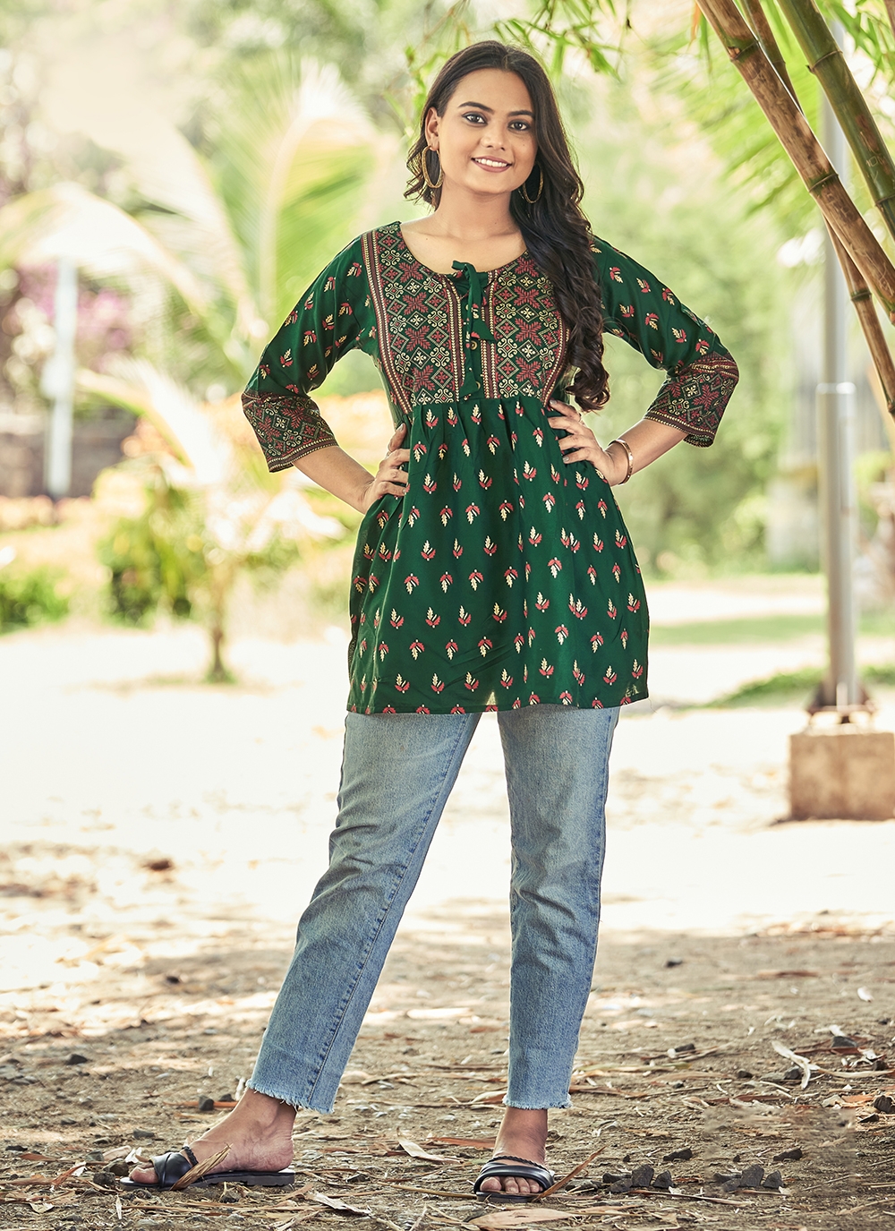 Green kurti clearance with jeans