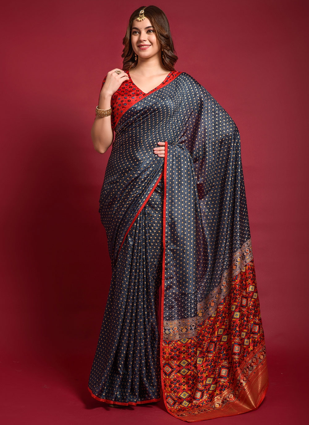 Maya Grey Paithani Saree – Zariknyaa