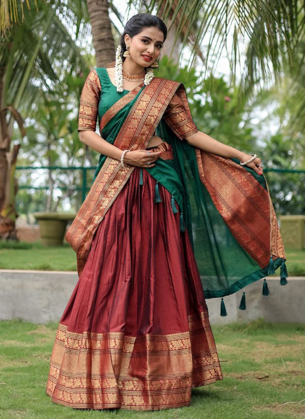 VF - Fetching maroon taffeta silk lehenga choli - New In - Indian