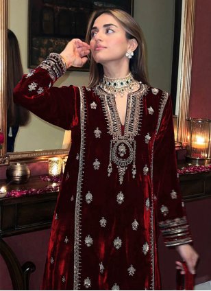 
                            Maroon Velvet Embroidered Pakistani Salwar Suit