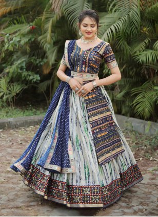 Order Designer Navratri Special 9 MM Sequence Chine Sequence Work Lehenga  Choli Online From Beautiful Looks,Mumbai