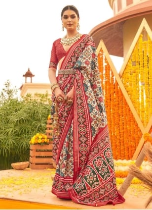 Shop Pure Handloom Sarees Online - Handwoven Fabrics – Avishya.com