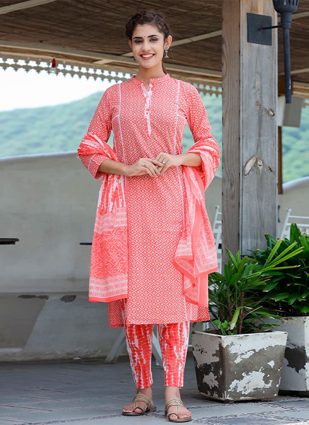 Zaveri AAKRITI Readymade Buy Wholesale Party Wear Salwar Kameez & Suits  Online