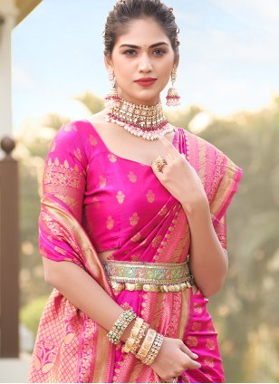 Pink Jacquard Zari Classic Sari