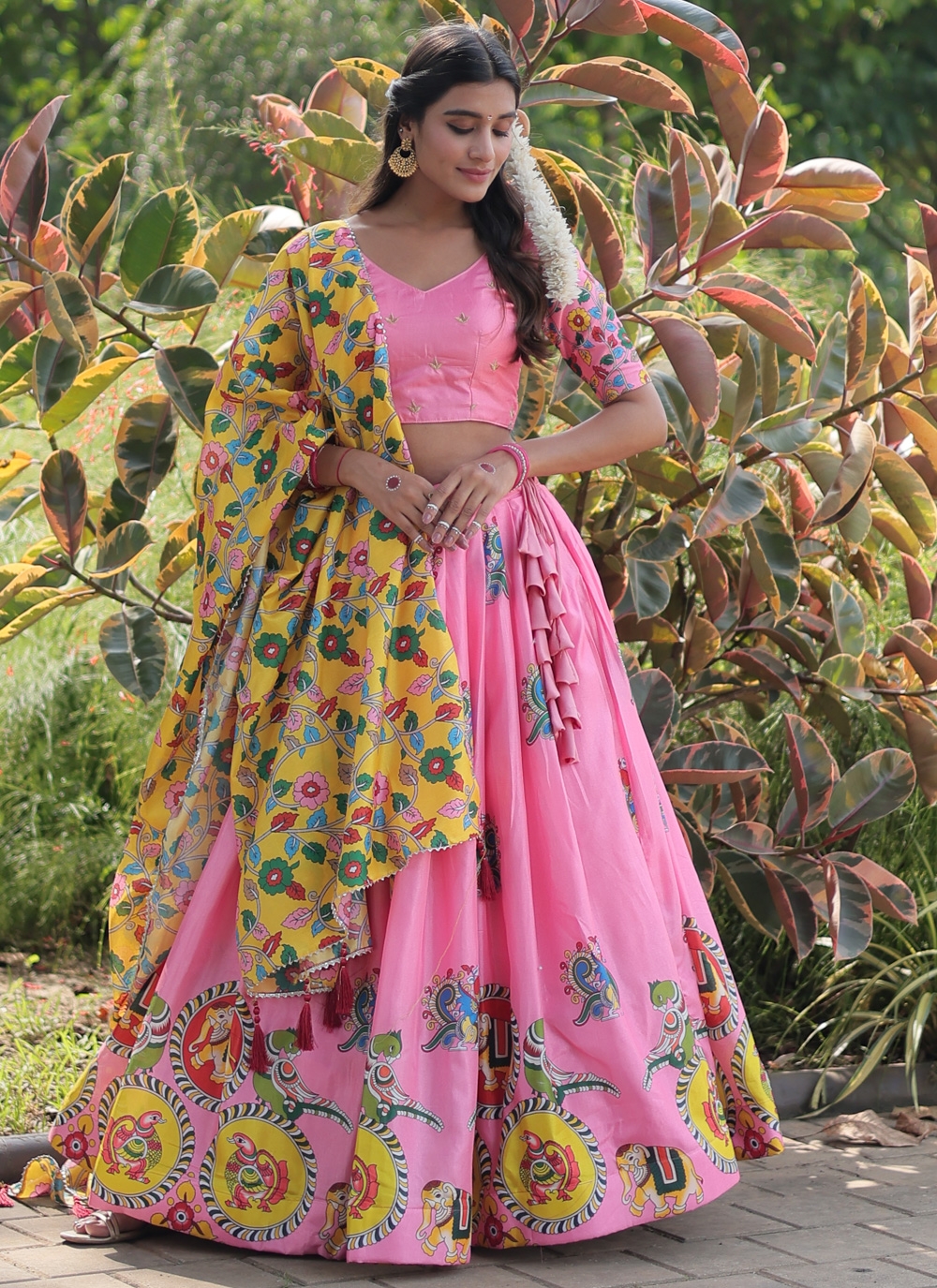 Printed Lehenga Choli - Shop Online for Printed Lehenga Choli | Myntra