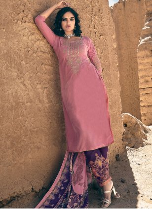 Pink Velvet Embroidered Pakistani Salwar Suit