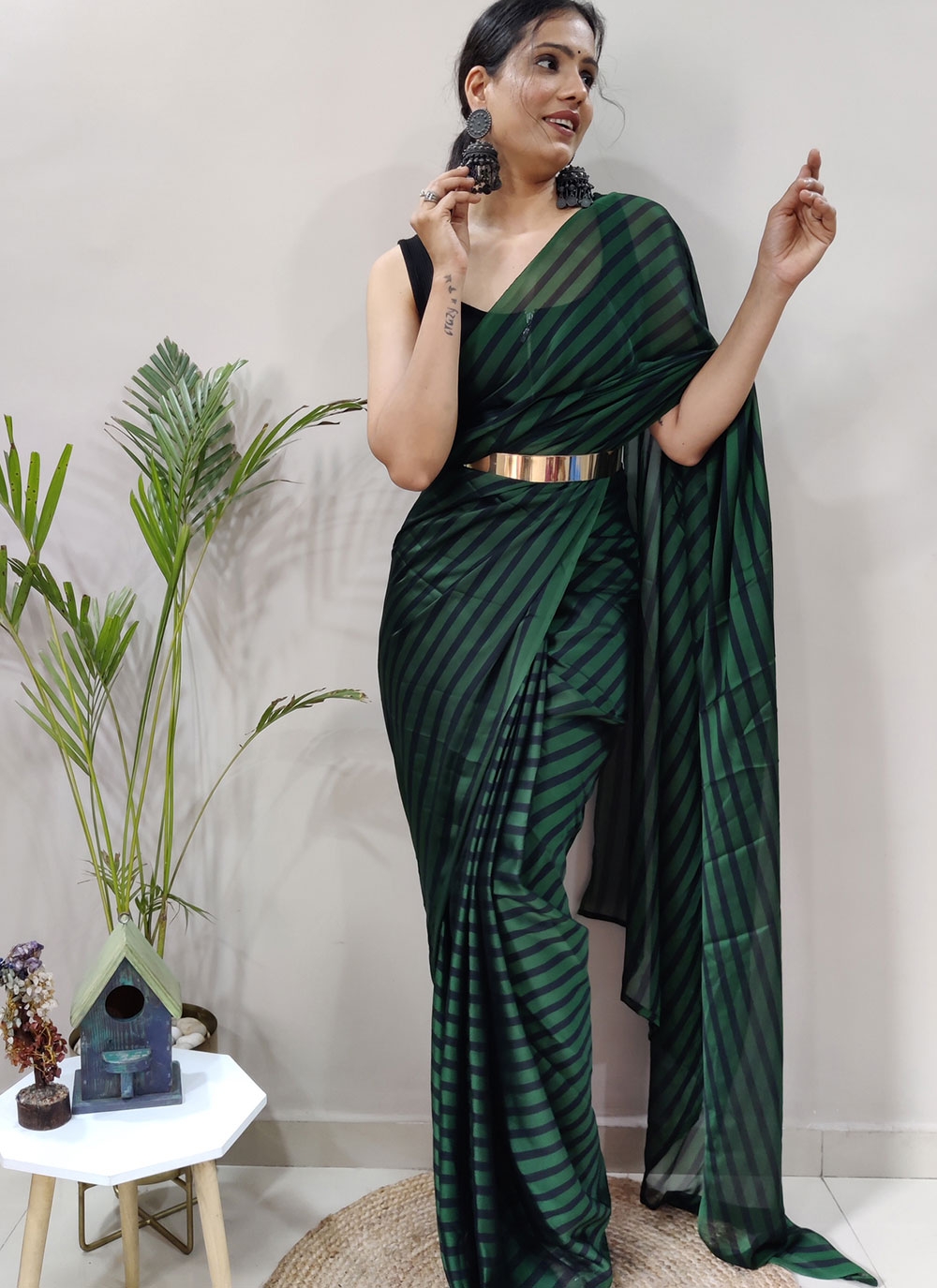 Bridal Dark Green Banarasi Silk Saree For Mehendi - Shaadiwish