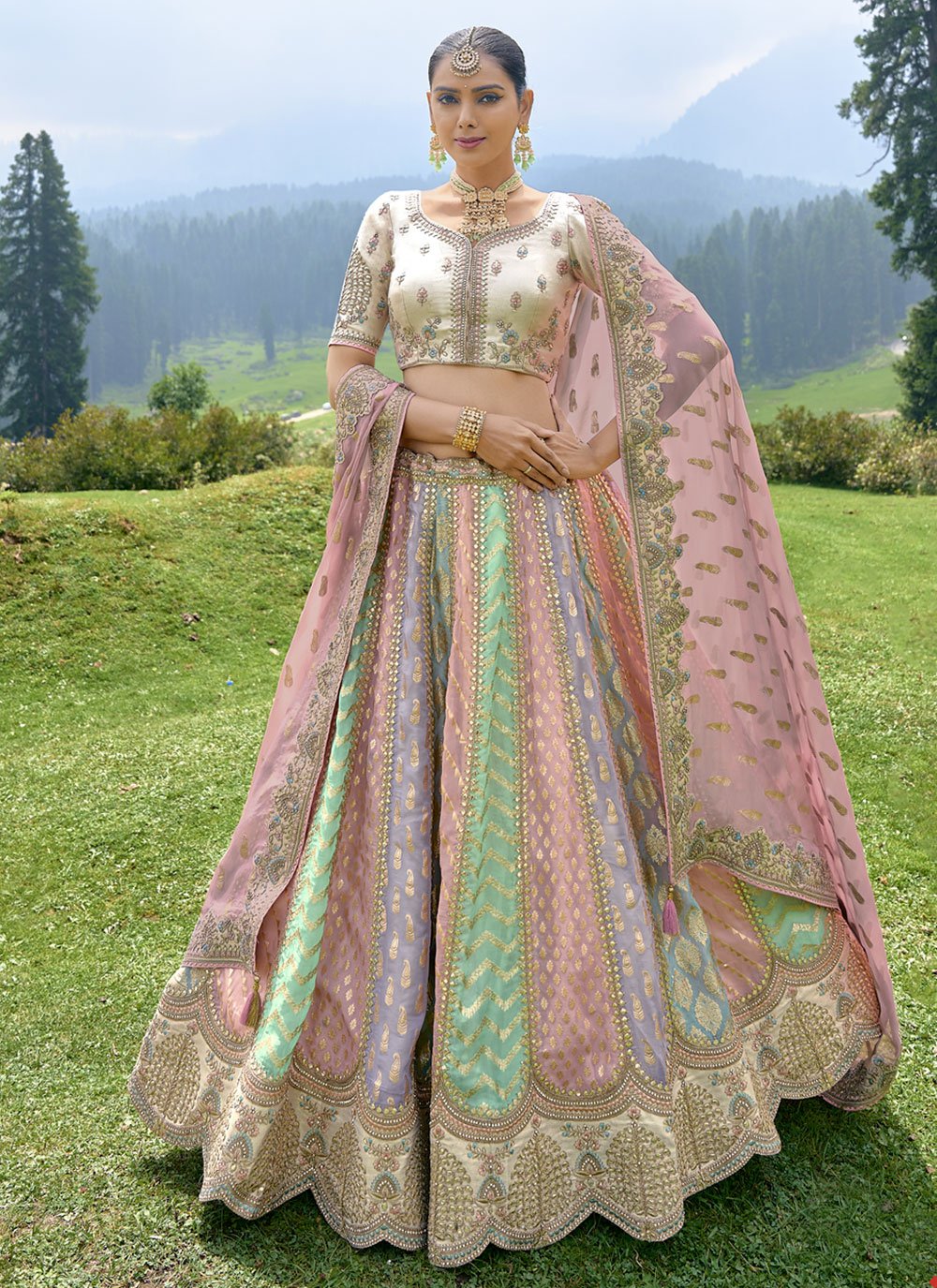Buy Designer Lehenga - Silk Ivory Pink Heavy Embroidered Lehenga Choli –  Empress Clothing