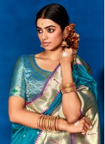 Teal Silk Border Trendy Sari