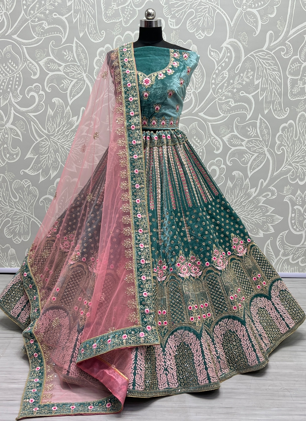 turquoise velvet diamond lehenga choli 90582