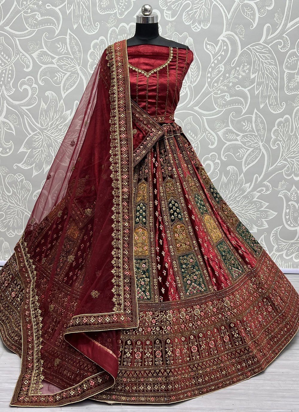 Lehenga Choli : Maroon net heavy embroidered s wedding lehenga ...