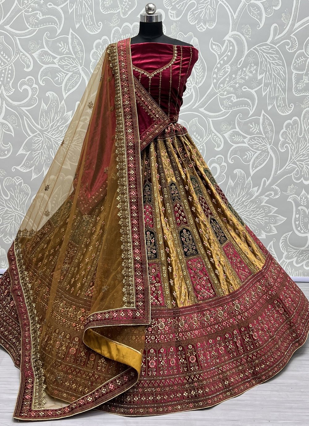 Wedding Lehenga (शादी का लहंगा) - Best Wedding Lehenga Designs Online at  Best Prices in India | Flipkart.com