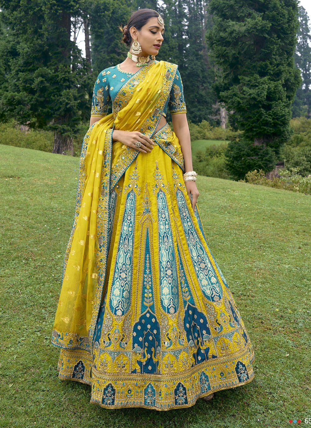 Buy Green Banarasi Embroidery Thread Leaf Neck Lehenga Set For Women by  Jiya by Veer Design Studio Online at Aza Fashions.