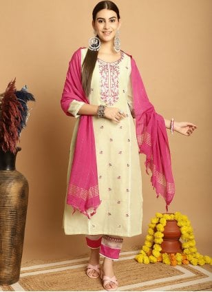 Green Chanderi Embroidered Pant Style Suit