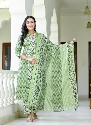 Green Cotton  Printed Readymade Salwar Suits