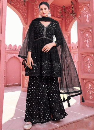 Mesmerizing Black Embroidered work Salwar suit