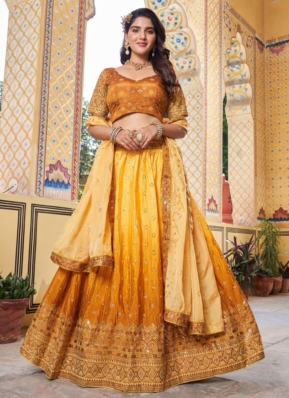 Handloom Yellow Pure Katan Silk Meenakari Banarasi Lehenga with Corset –  WeaverStory