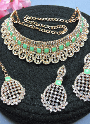 Pista green Bridal Jewellery Set