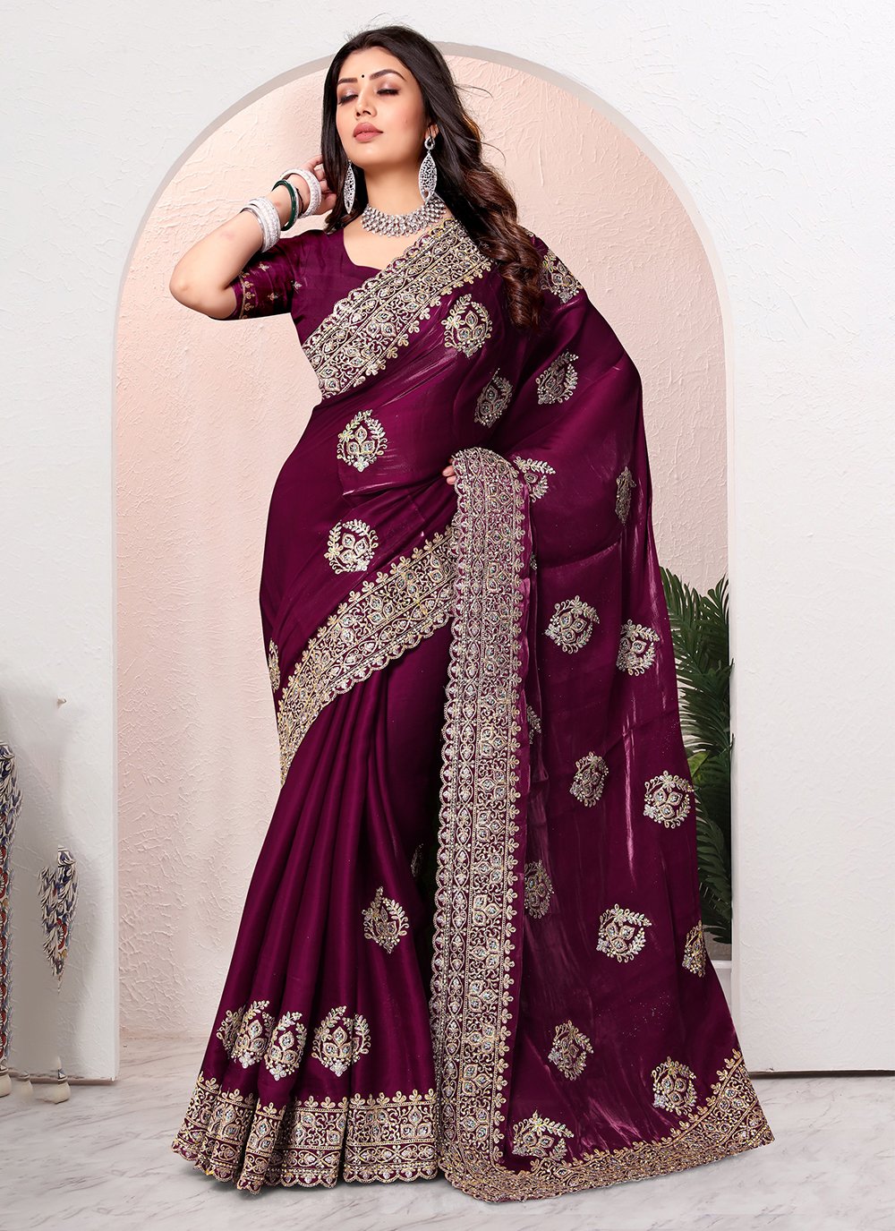 Mauve Wine Golden Zari Kanjeevaram Silk Saree